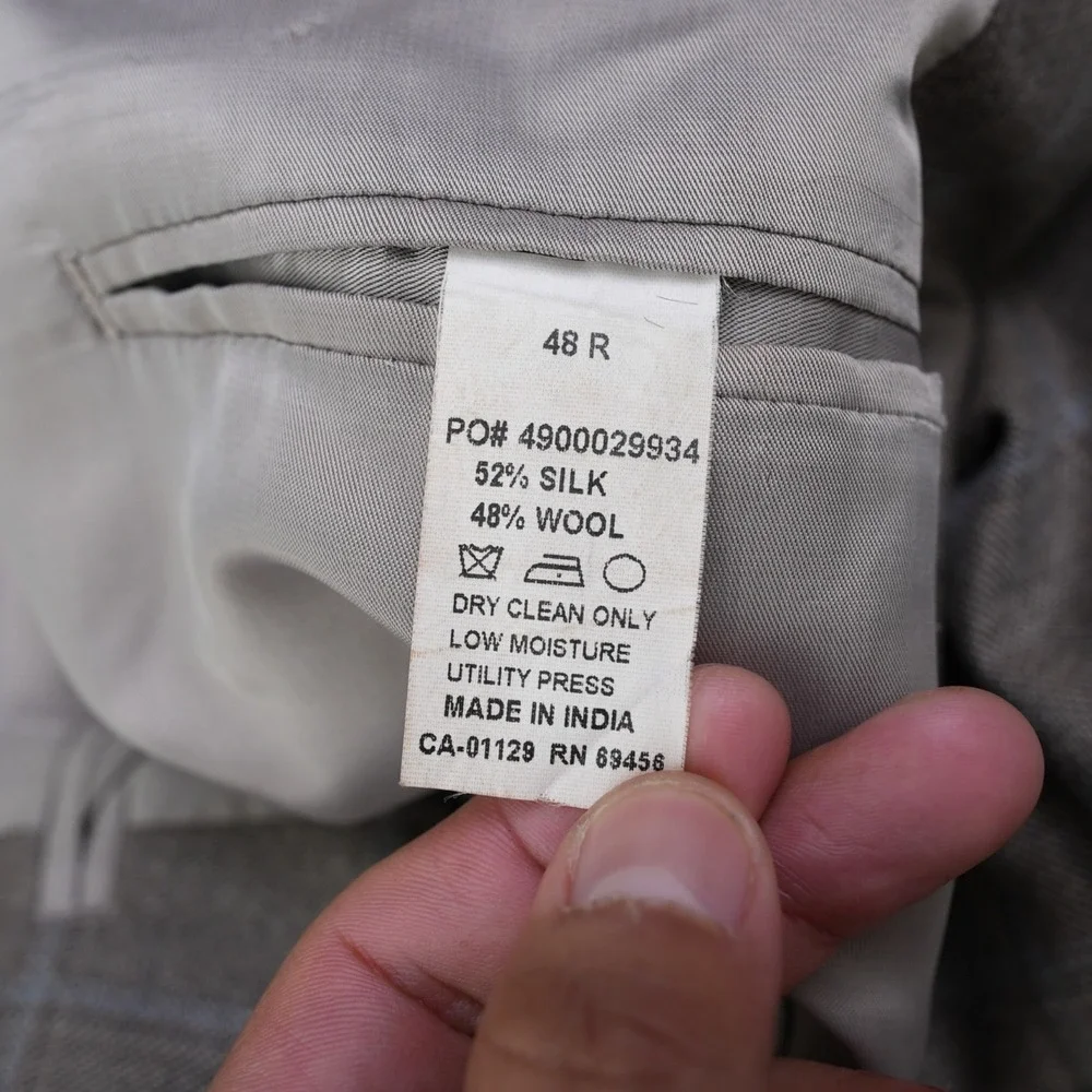 Calvin‎ Klein Gray Wool Silk Blazer Sport Coat Men Two Button Check 48 Regular